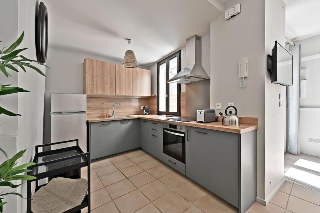 L'olivier - 2 Terrasses - Clim Ac - Wifi - Proche Theatres Apartamento