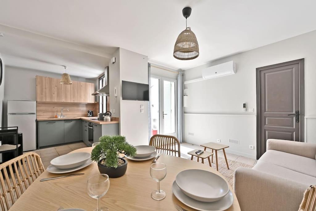 L'olivier - 2 Terrasses - Clim Ac - Wifi - Proche Theatres Avignon