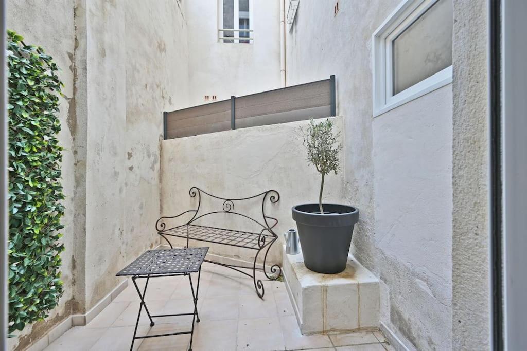 Apartment L'olivier - 2 Terrasses - Clim Ac - Wifi - Proche Theatres Avignon